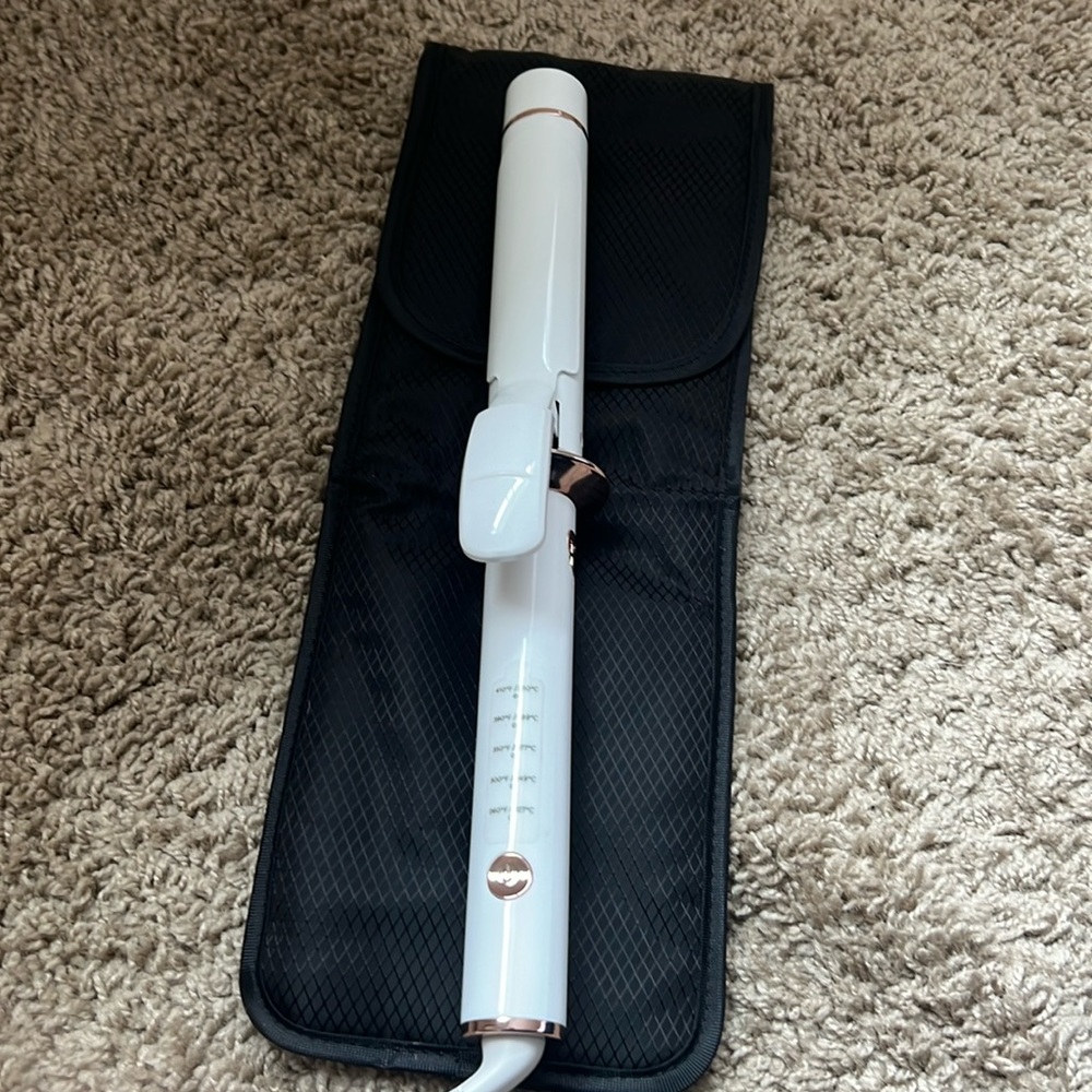 T3 twirl ceramic curling iron
